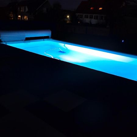 Gîtes Spa Strasbourg - La Villa 14 Furdenheim Exteriör bild
